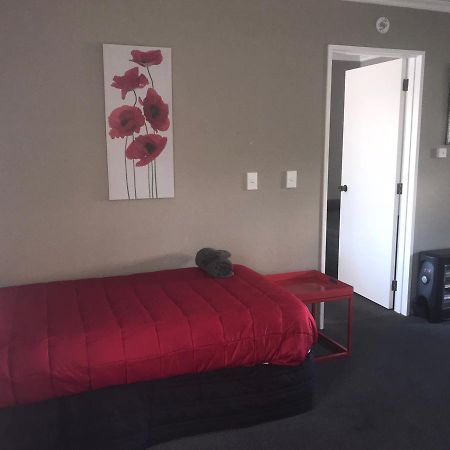 Avenue Motel Oamaru Bagian luar foto