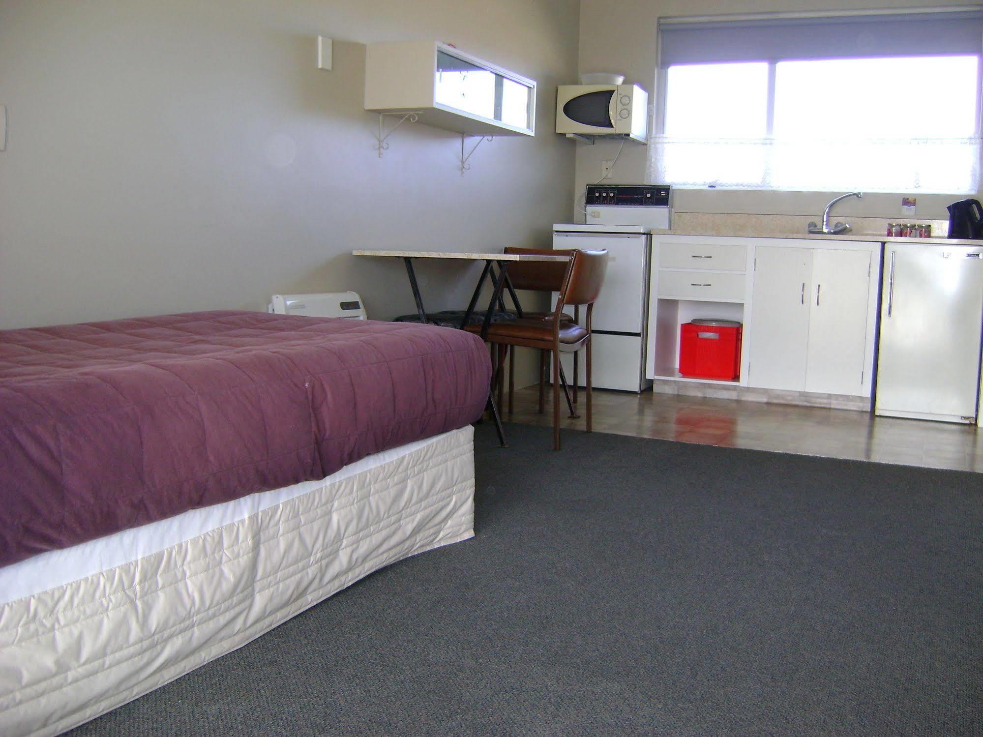 Avenue Motel Oamaru Bagian luar foto